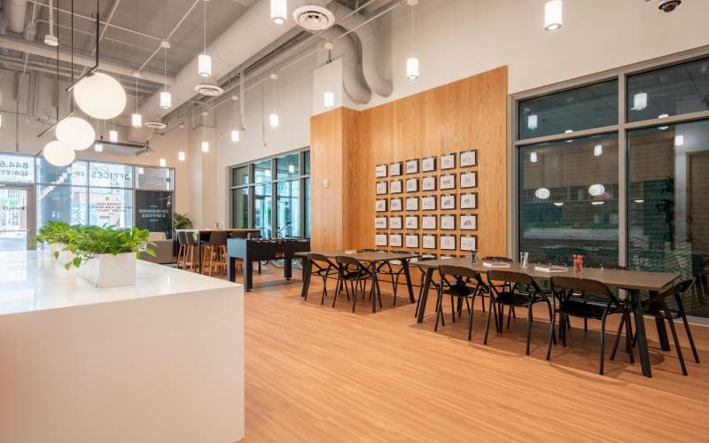 355 S Main St, Greenville Image 3