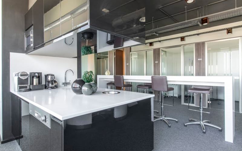 Almohades Avenue, Casablanca Image 1