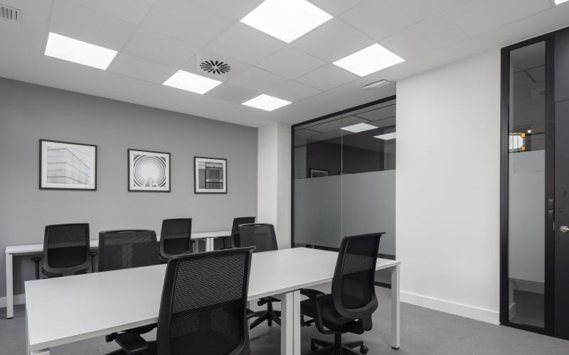 2 Calle San Francisco  - Bajo, Oviedo Image 3