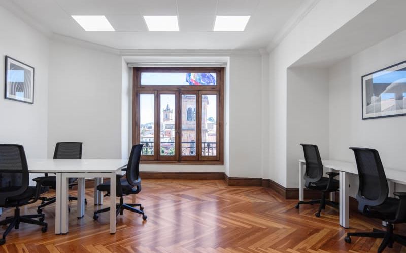 2 Calle San Francisco  - Bajo, Oviedo Image 1