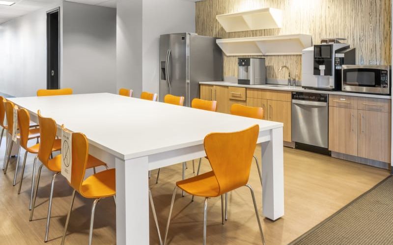 33 S Wood Ave, Iselin Image 9