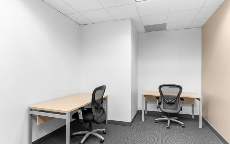 33 S Wood Ave, Iselin Image 2