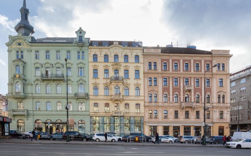 1789/5 Ip Pavlova Square, Prague Image 9