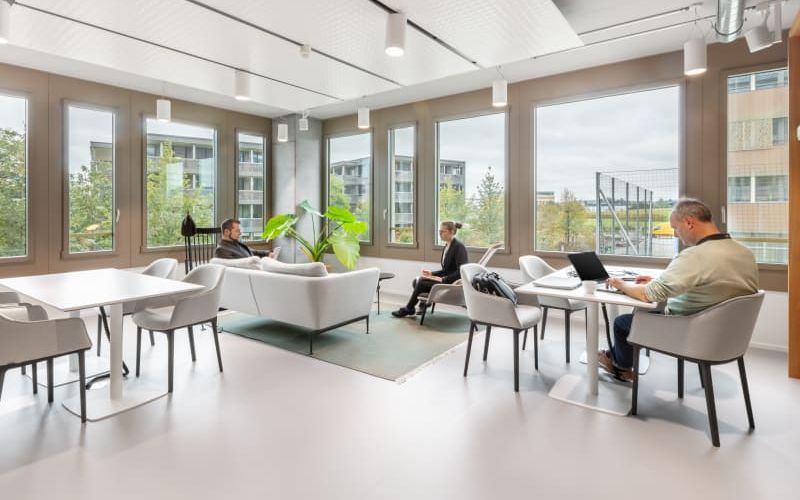 37 Suurstoffi, Risch-rotkreuz Image 3