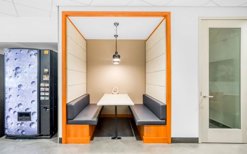 1 Westbrook Corporate Center, Westchester Image 2