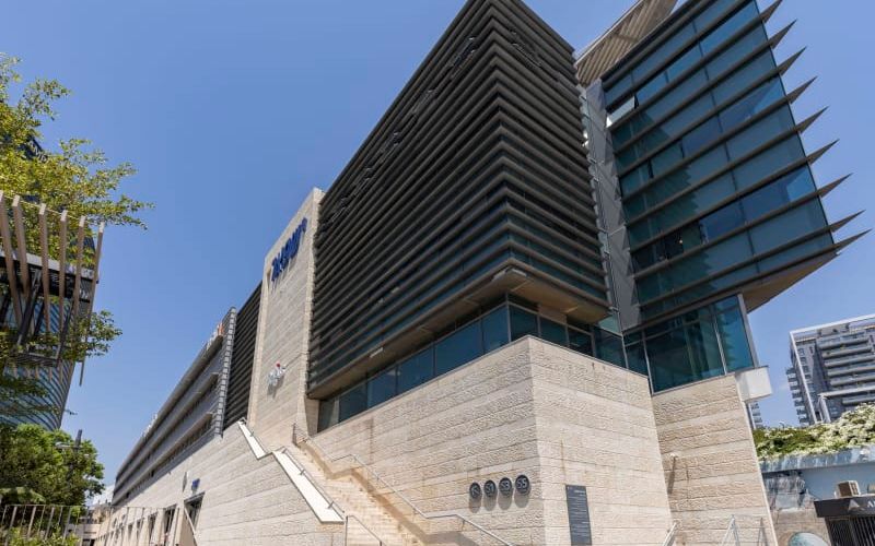 7 Sapir St, Herzliya Image 11