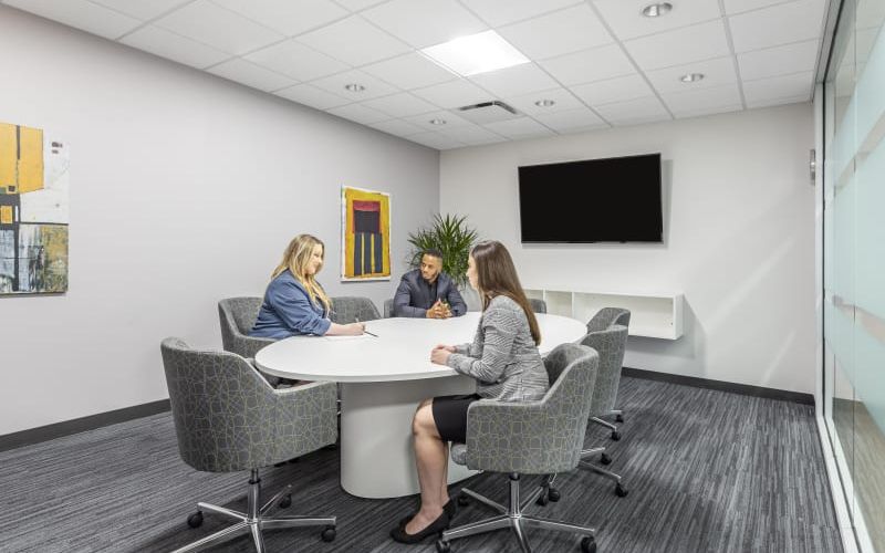 201 Street St Charles Ave, New Orleans Image 4