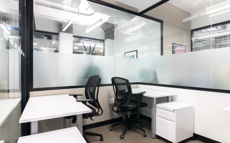 99 Yorkville Avenue, Toronto Image 2