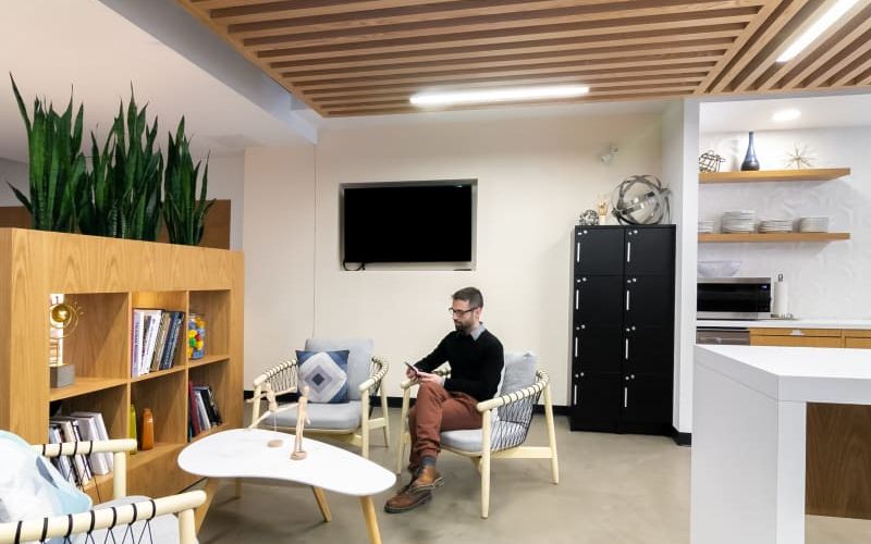 99 Yorkville Avenue, Toronto Image 5