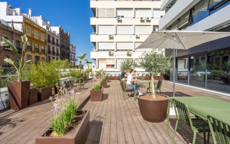 2 Plaza De Villasis, Seville Image 6