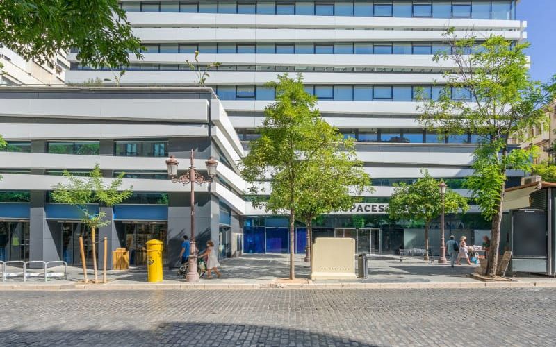 2 Plaza De Villasis, Seville Image 9