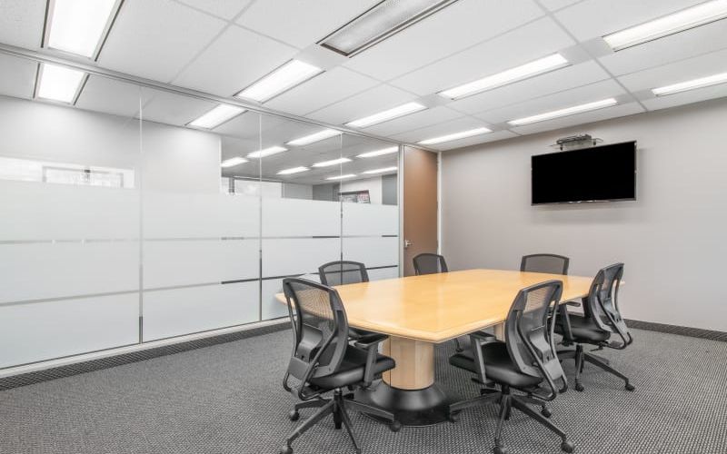 4 Robert Speck Parkway, Mississauga Image 6