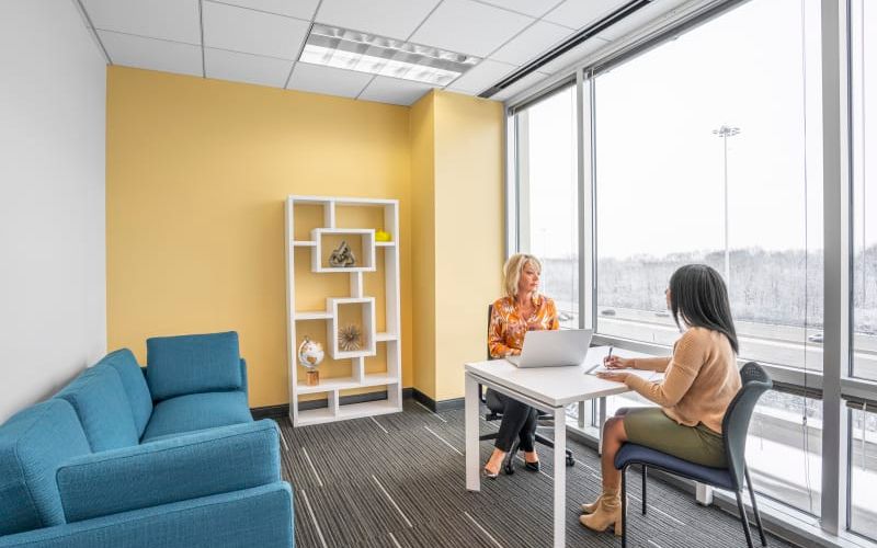 10 N Martingale Road, Schaumburg Image 4