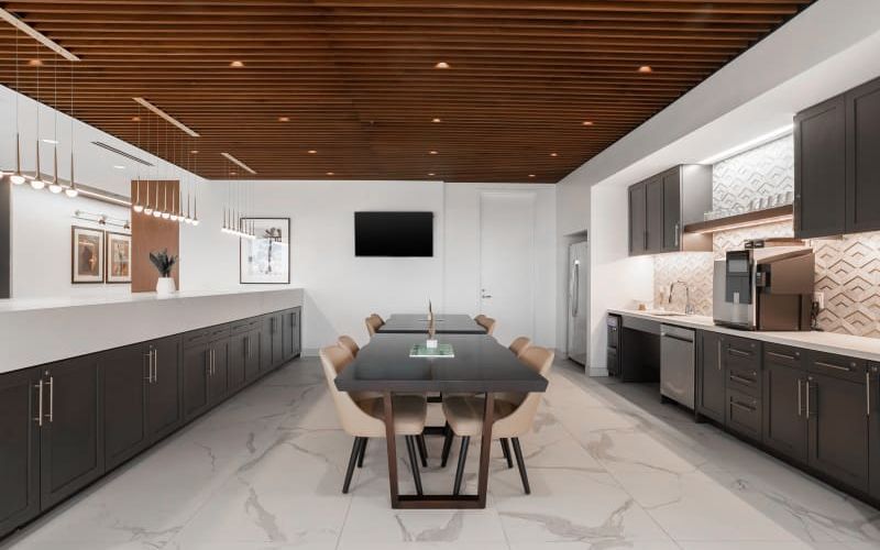 5956 Sherry Lane, Dallas Image 6