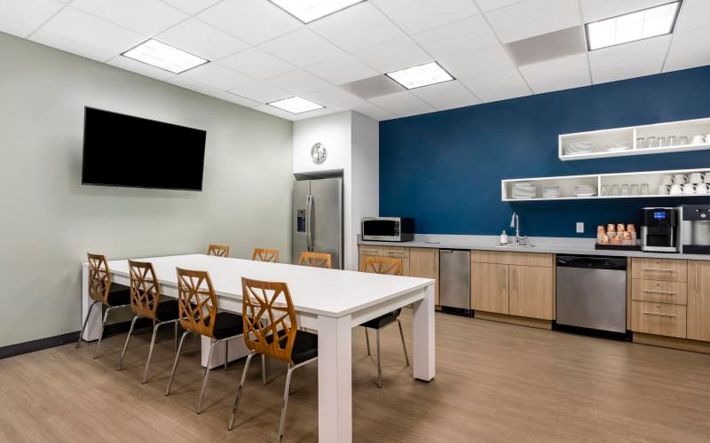 2000 Auburn Dr, Beachwood Image 7