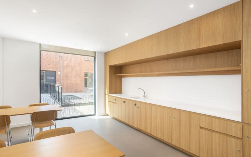 6-14 Passatge Mas De Roda, Barcelona Image 8