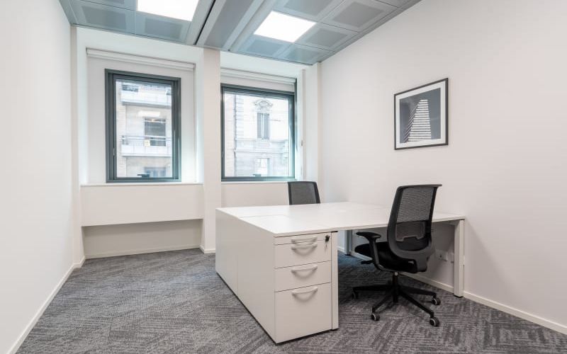 Via Broletto 46, Milan Image 5