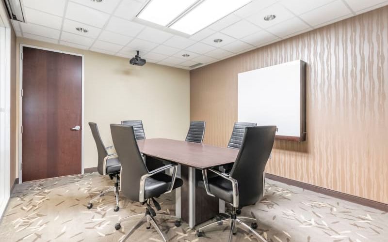 3250 Bloor Street West, Toronto Image 4