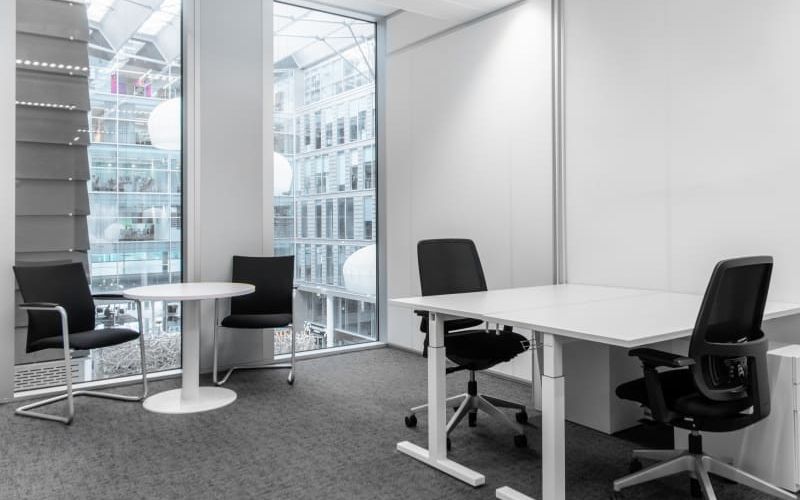 36 Zuidplein, Amsterdam Image 1