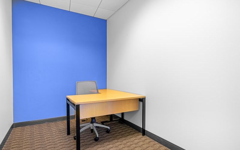 100 Crescent Court, Dallas Image 4