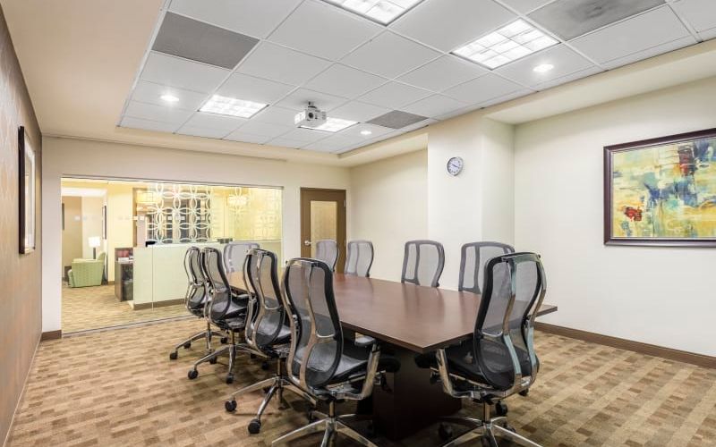 3340 Peachtree Rd, Atlanta Image 1