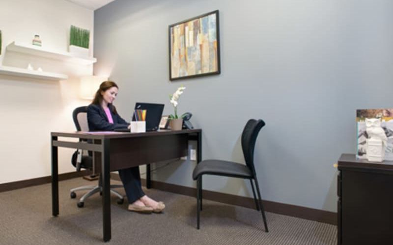 35 Village Road, Middleton Image 1