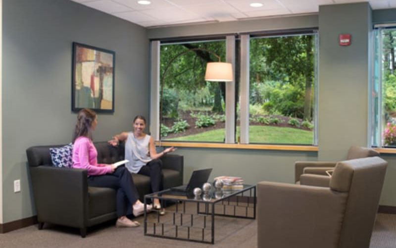 35 Village Road, Middleton Image 3