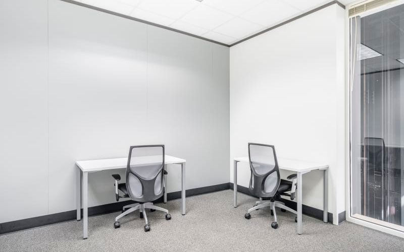 3730 Kirby Drive, Houston Image 4