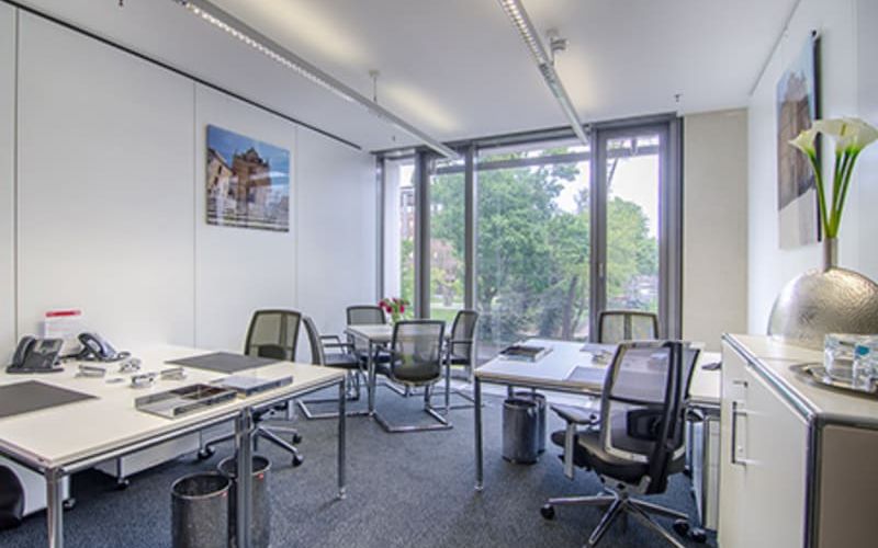 61 Koenigsallee, Dusseldorf Image 8