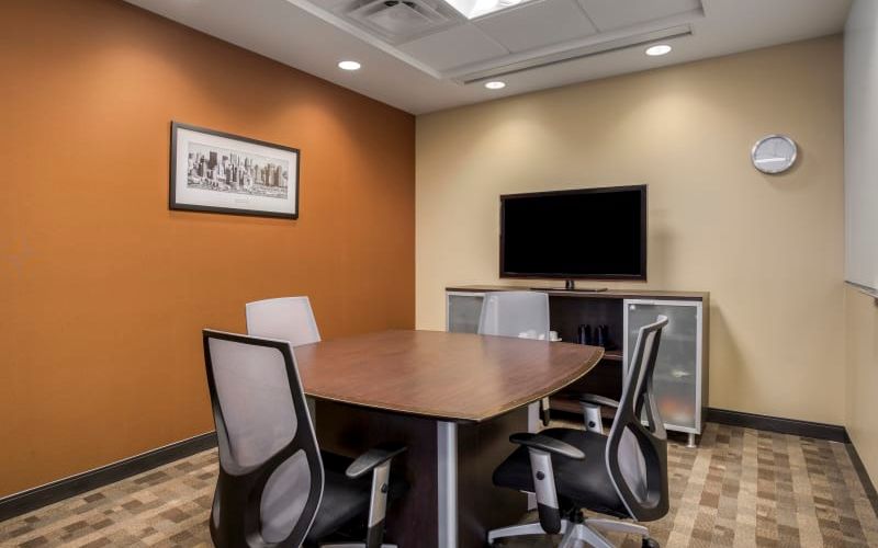 7733 Forsyth Blvd, Clayton Image 3