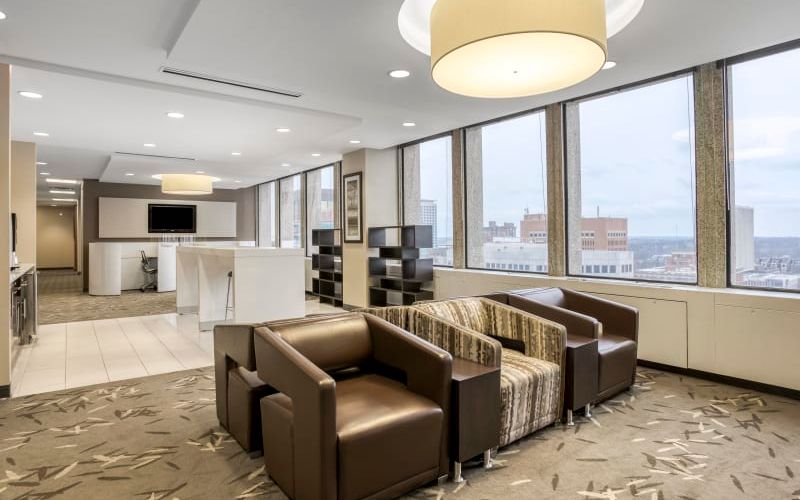 7733 Forsyth Blvd, Clayton Image 4