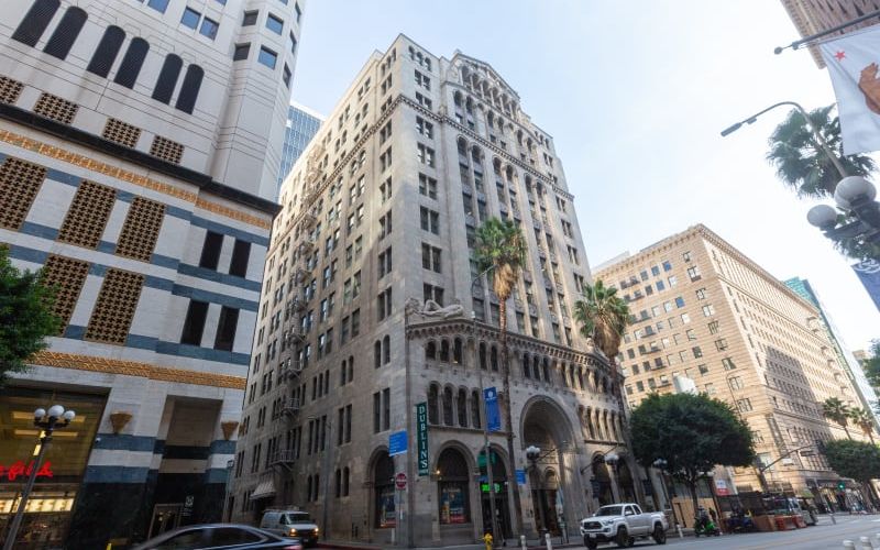 811 W 7th St, Los Angeles Image 9