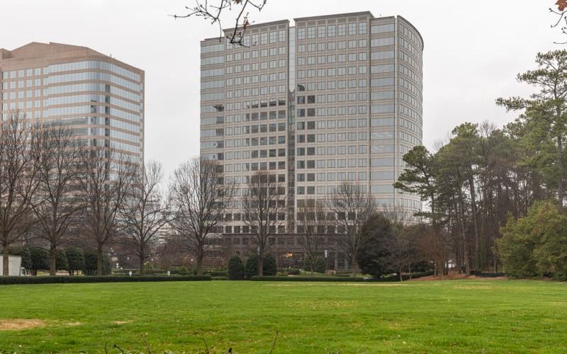 400 Galleria Parkway, Atlanta Image 9