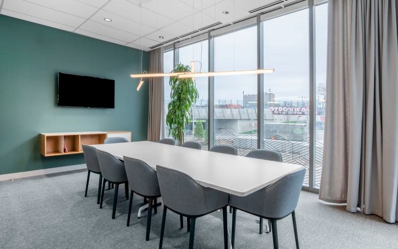 34 Minowan Miikan Lane, Toronto Image 2