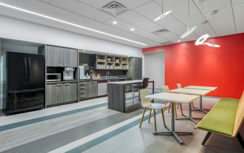 320 Seven Springs Way, Brentwood Image 7