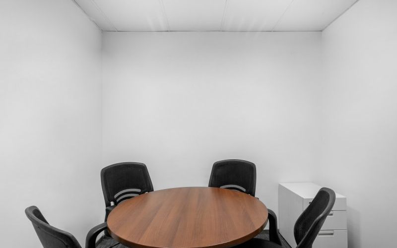 M-13 F 7 Markaz, Islamabad Image 2