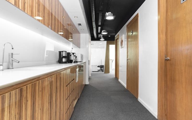 V Et Centre D’affaire Contempo 71 Angle Boulevard Mohamed, Rue D'azilal Image 2