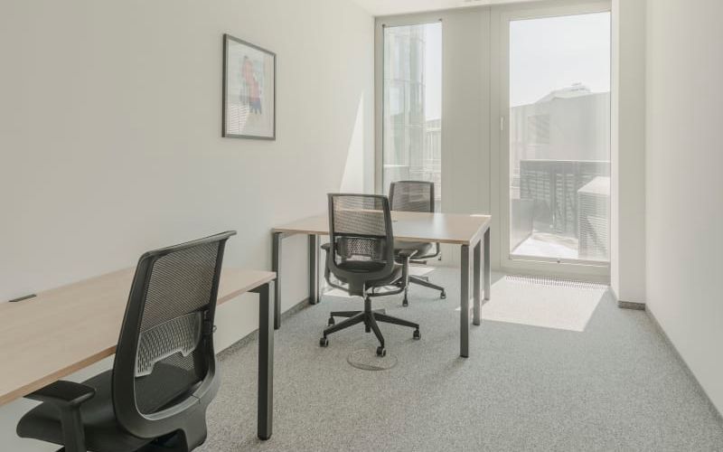 Wiedner Gurtel 13, Vienna Image 1