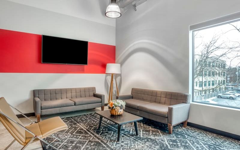 5113 S Harper, Chicago Image 5