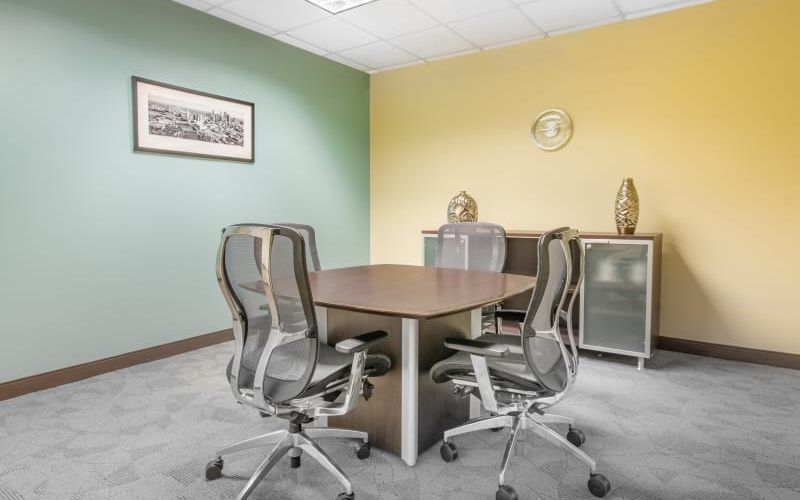 8888 Keystone Crossing, Indianapolis Image 7