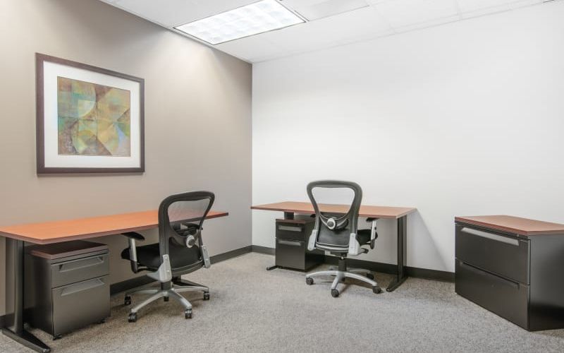 8888 Keystone Crossing, Indianapolis Image 5