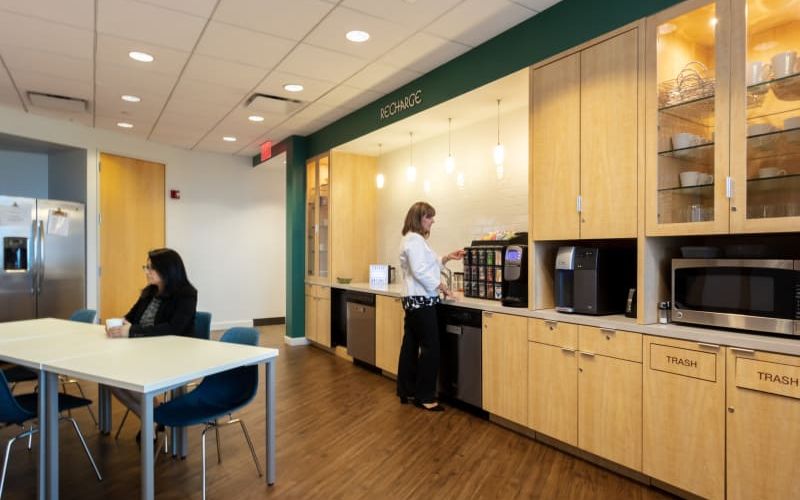 700 Commerce Drive, Oak Brook Image 4