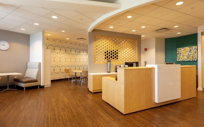 700 Commerce Drive, Oak Brook Image 1