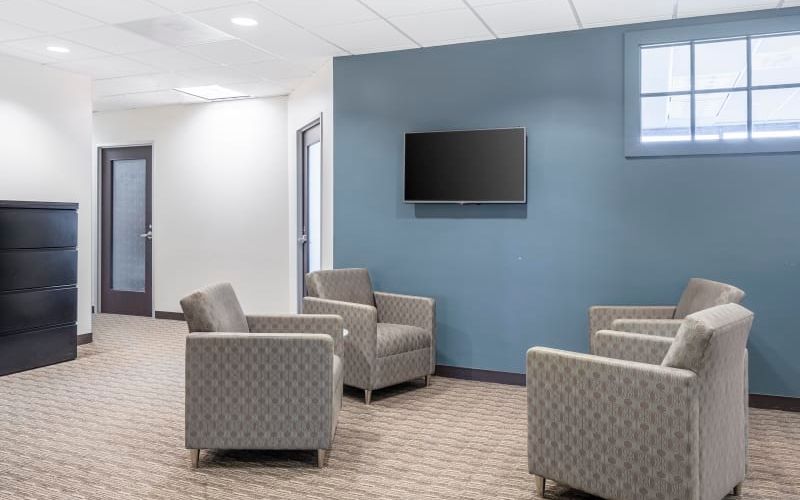 200 Continental Dr, Newark Image 5