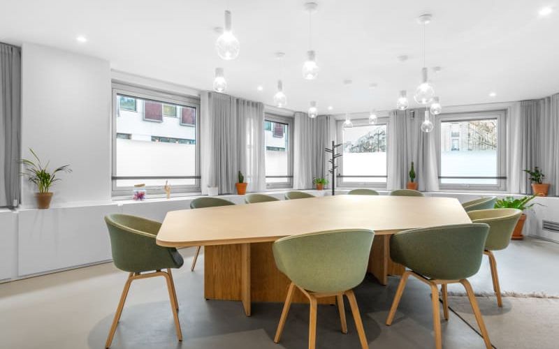 54/56 Avenue Hoche, Paris Image 6