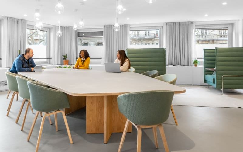 54/56 Avenue Hoche, Paris Image 3