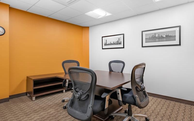 360 Bloomfield Avenue, Windsor Image 6