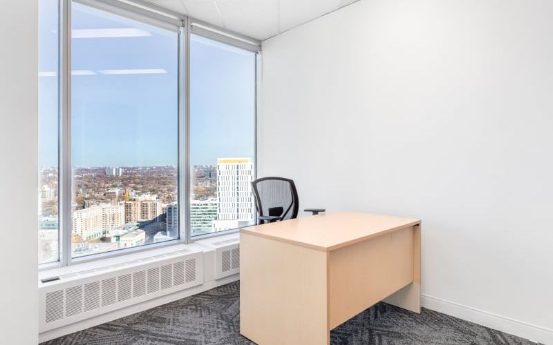 1 Dundas St, Toronto Image 2