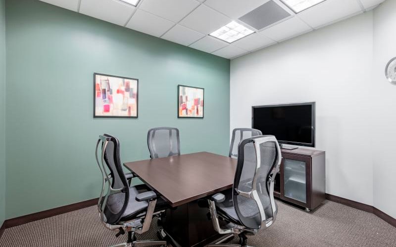 601 Carlson Parkway, Minnetonka Image 3