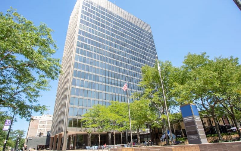 1603 Orrington Avenue, Evanston Image 9